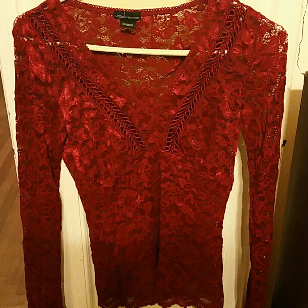 Rust red color lace small top